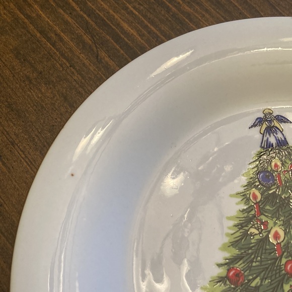 Vintage Christmas Plate - Picture 4 of 5
